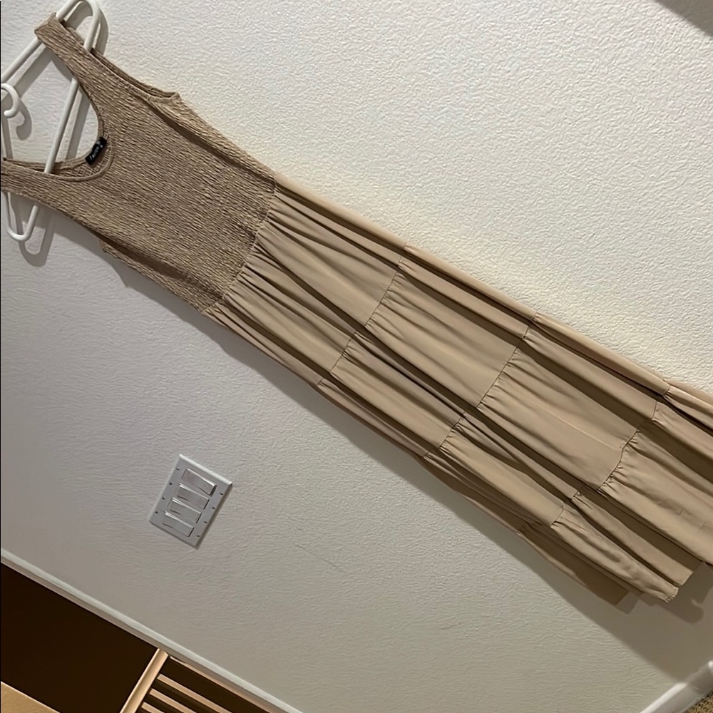 Tan Sleeveless Scoop Neck Sundress